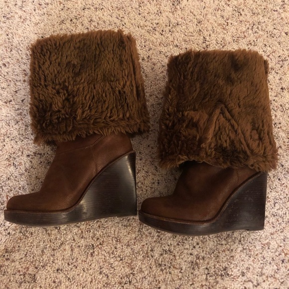 Michael Kors faux fur and suede wedge boots. - Picture 1 of 5